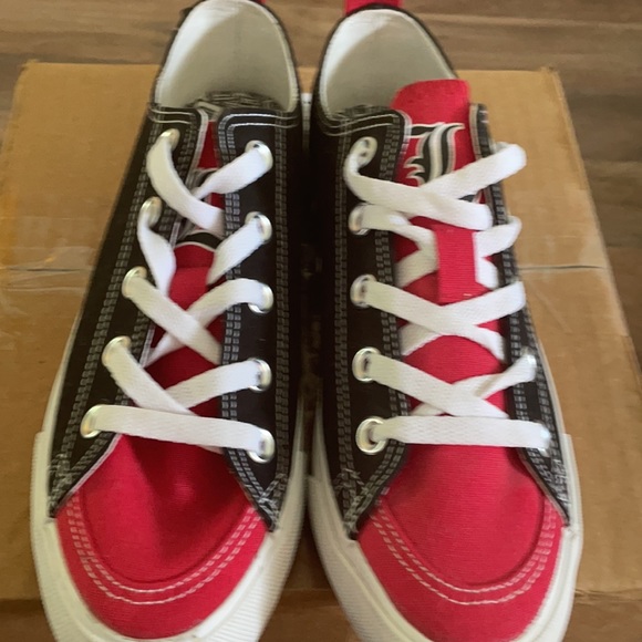 University of Louisville converse Style sneakers - Picture 6 of 6